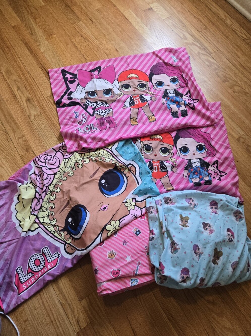 Girls Pink LOL Surprise Full Size Sheet Set With 3 Pillow Cases - Pink Print